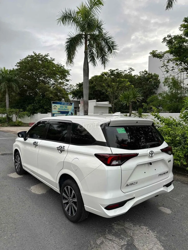 Toyota Avanza Premio 2023 photo 2