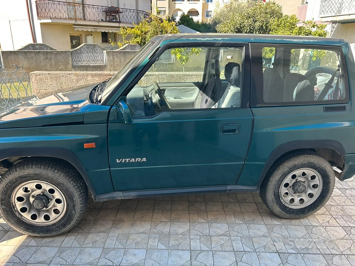 Suzuki Vitara 1999 photo 3