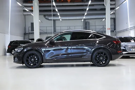 Audi Q8 E-Tron 2024 photo 4