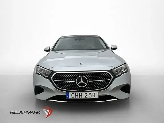 Mercedes-Benz E220 2024 photo 2