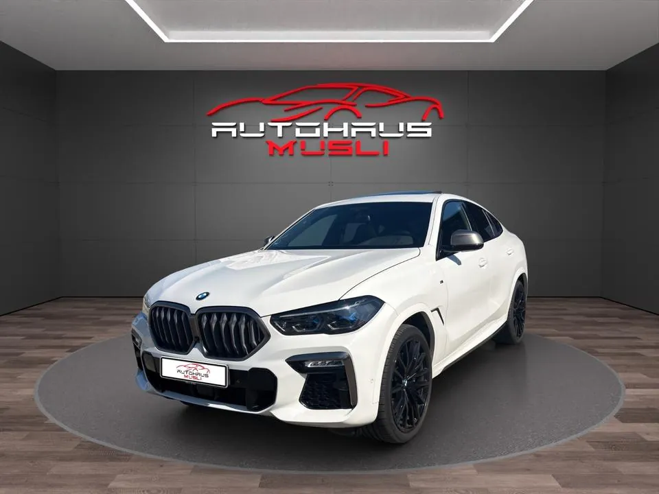 BMW X6 M50I