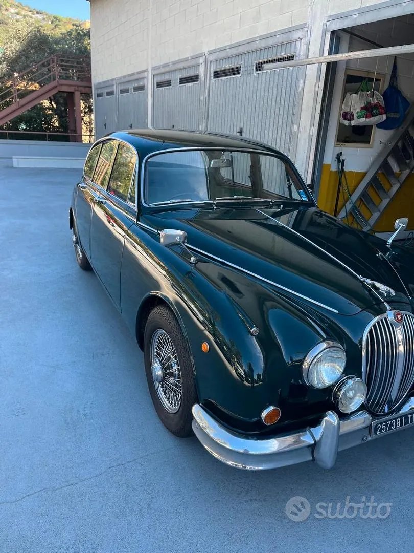 Jaguar Mk2 1967 photo 2