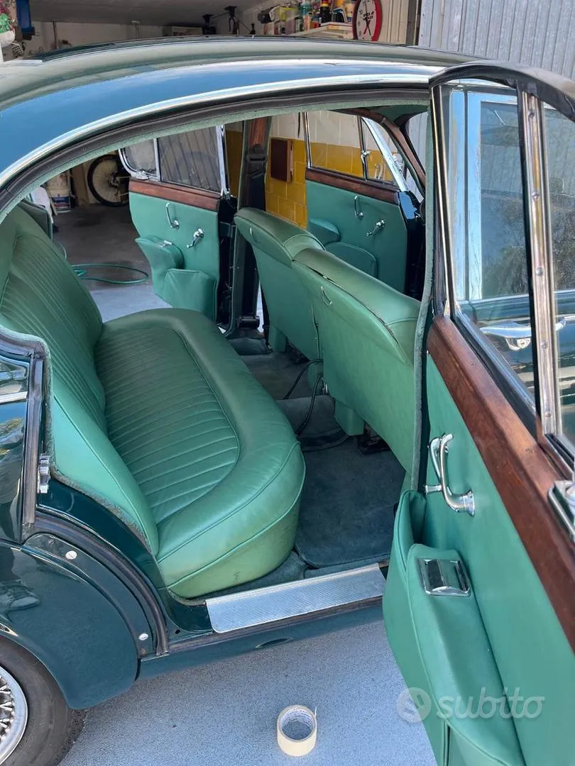Jaguar Mk2 1967 photo 5