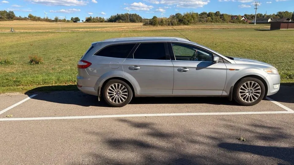 Ford Mondeo
