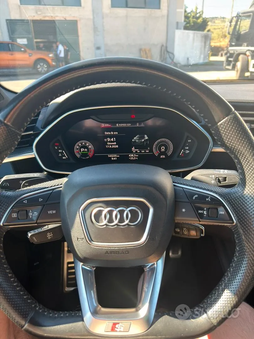 Audi Q3 2019 photo 4