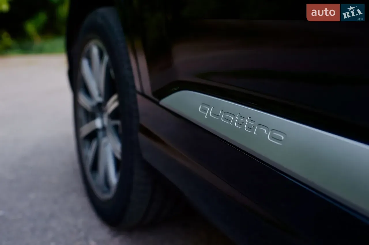 Audi Q7 2018 photo 4