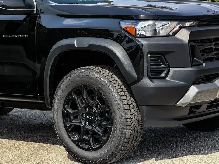 Chevrolet Colorado 2026 photo 4