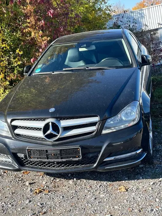 Mercedes-Benz C180