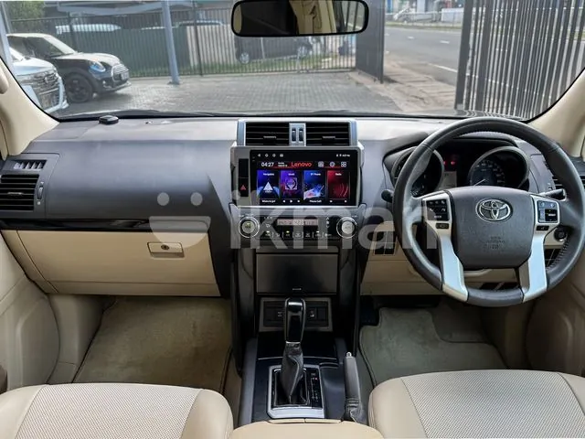 Toyota Land Cruiser Prado 2015 photo 4