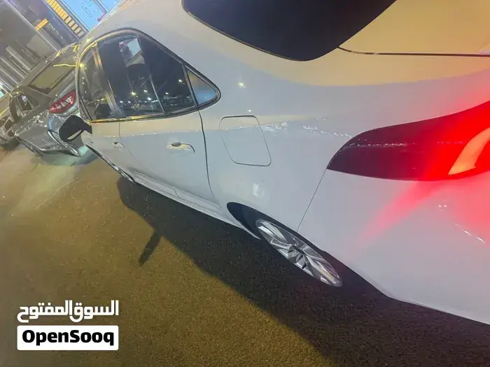 Toyota Corolla 2025 photo 3