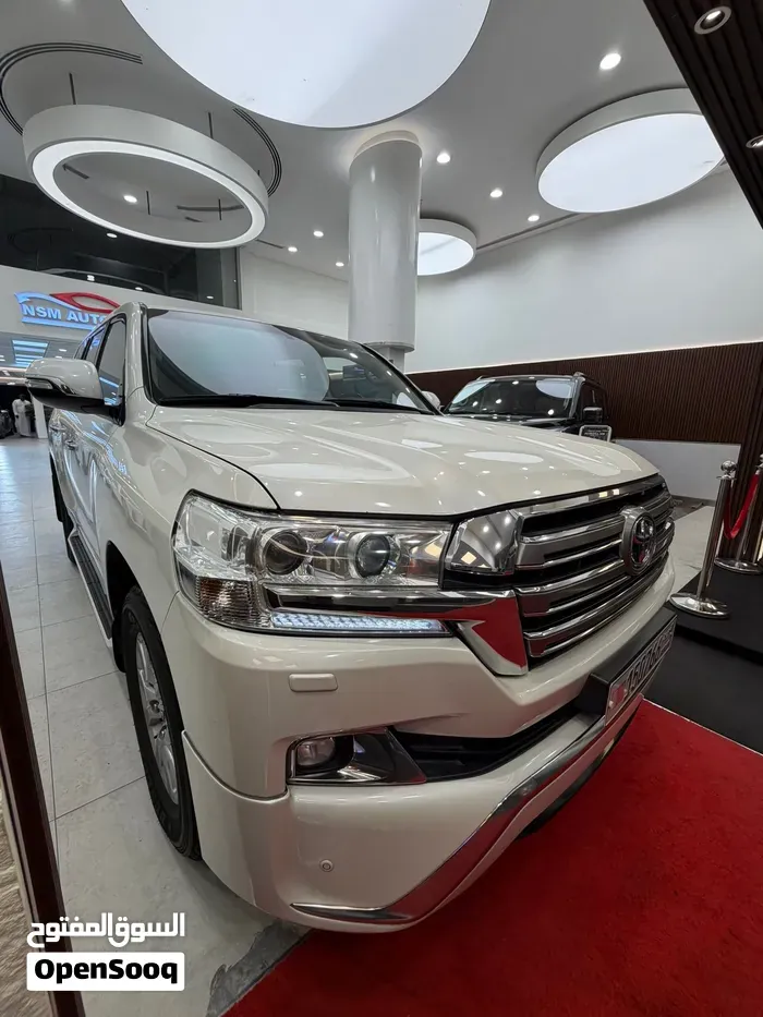 Toyota Land Cruiser 2018 photo 3