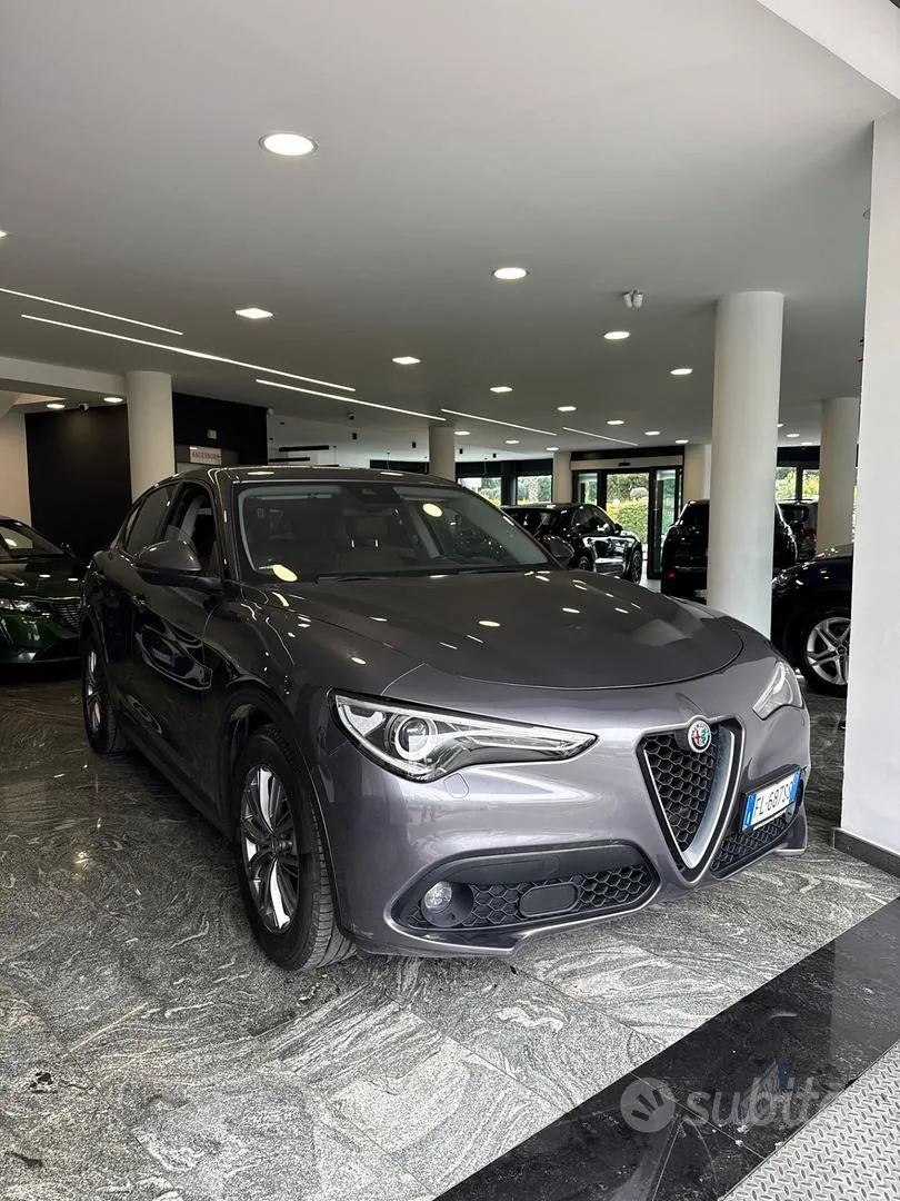Alfa Romeo Stelvio 2017 photo 5
