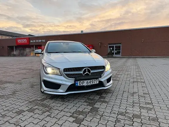 Mercedes-Benz Cla180 2014 photo 2