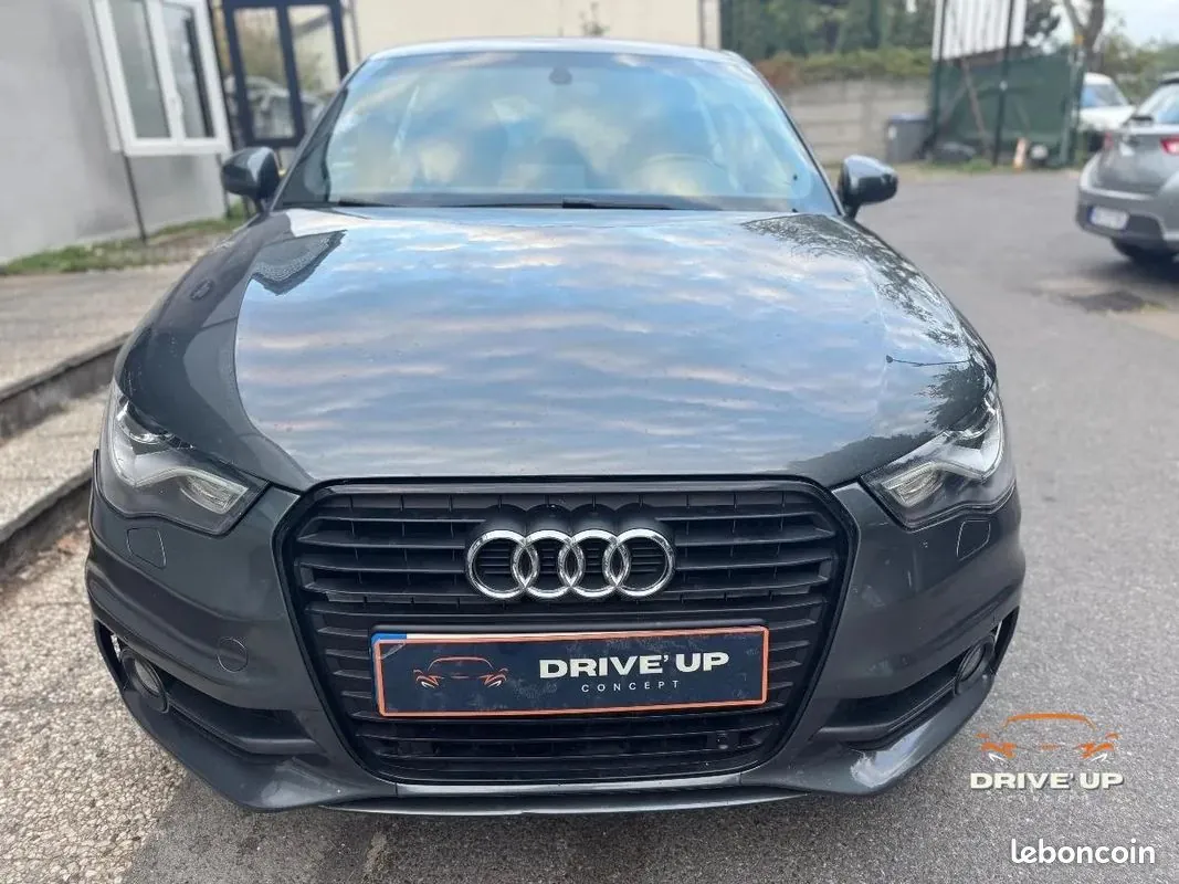 Audi A1 2013 photo 2