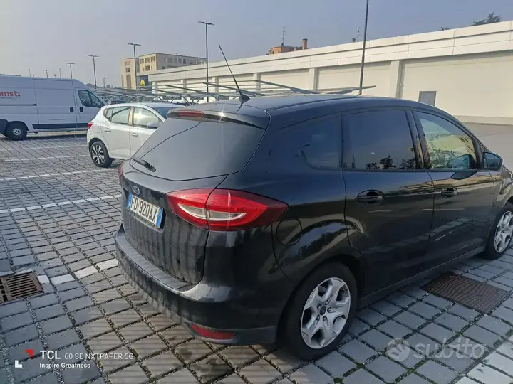Ford C-Max 2016 photo 4