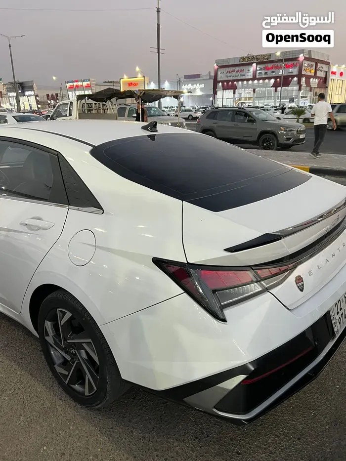 Hyundai Elantra 2024 photo 4