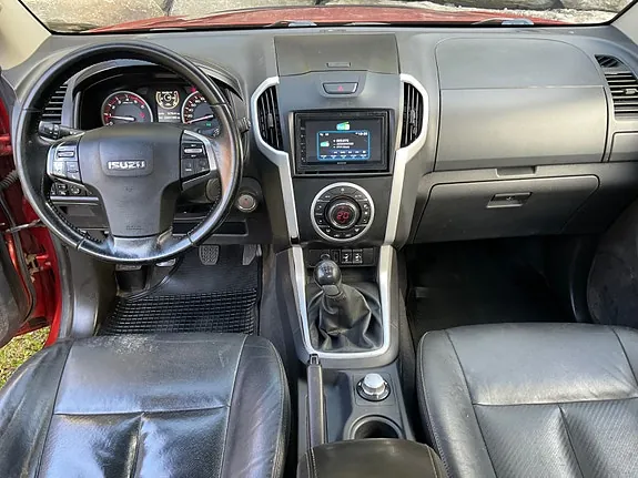 Isuzu D-Max 2017 photo 4