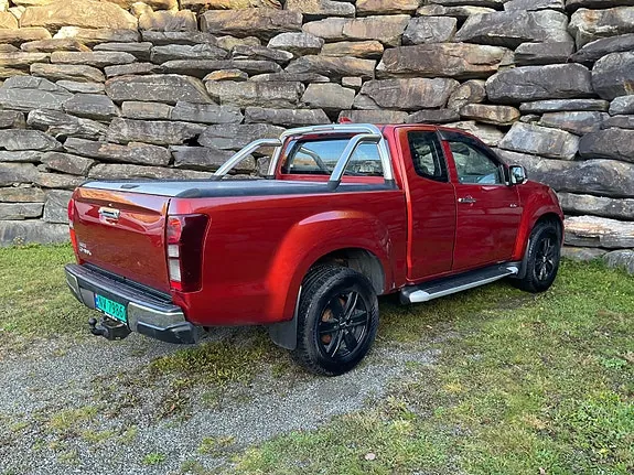 Isuzu D-Max 2017 photo 2
