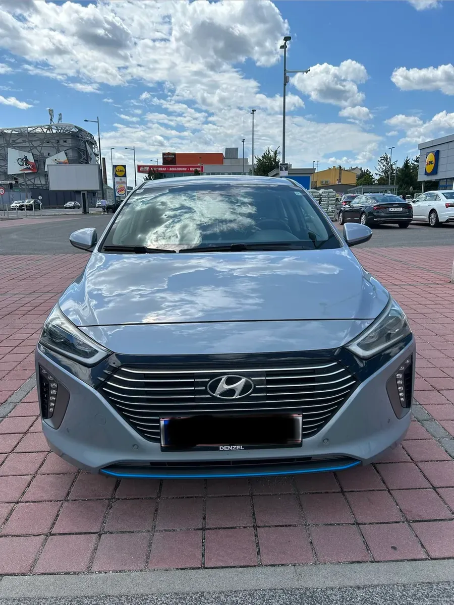 Hyundai Ioniq 2016 photo 2