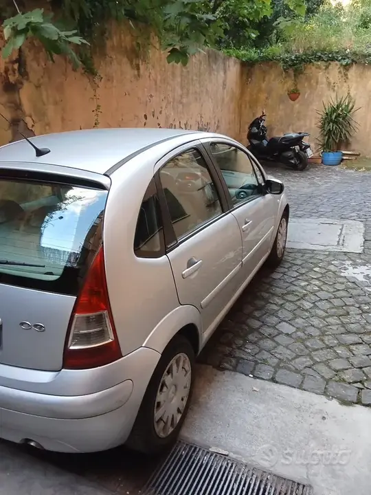 Citroen C3 2003 photo 3