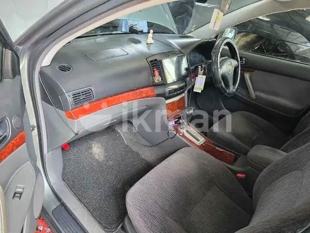 Toyota Premio 2003 photo 5
