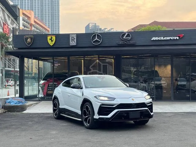 Lamborghini Urus