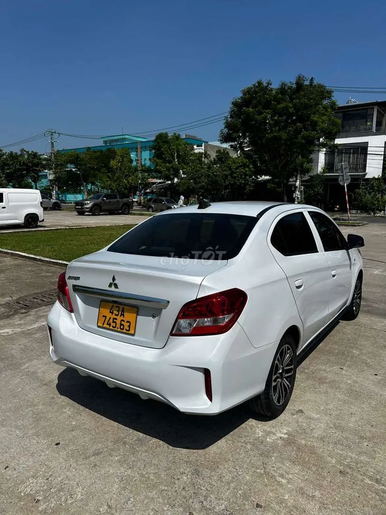 Mitsubishi Attrage 2023 photo 4
