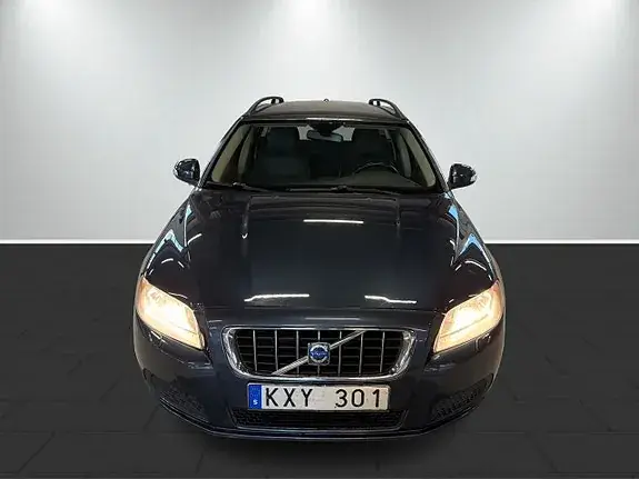Volvo V70 2009 photo 3