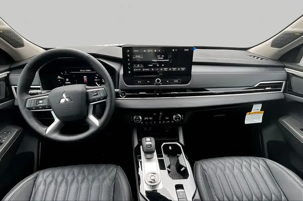Mitsubishi Outlander 2026 photo 5