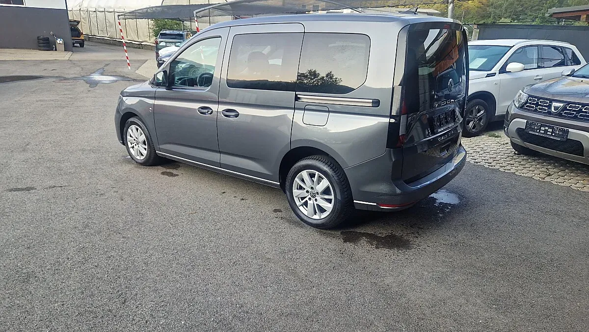 Volkswagen Caddy Life 2021 photo 3