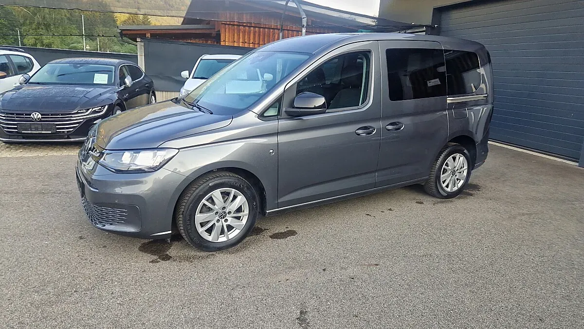 Volkswagen Caddy Life 2021 photo 2