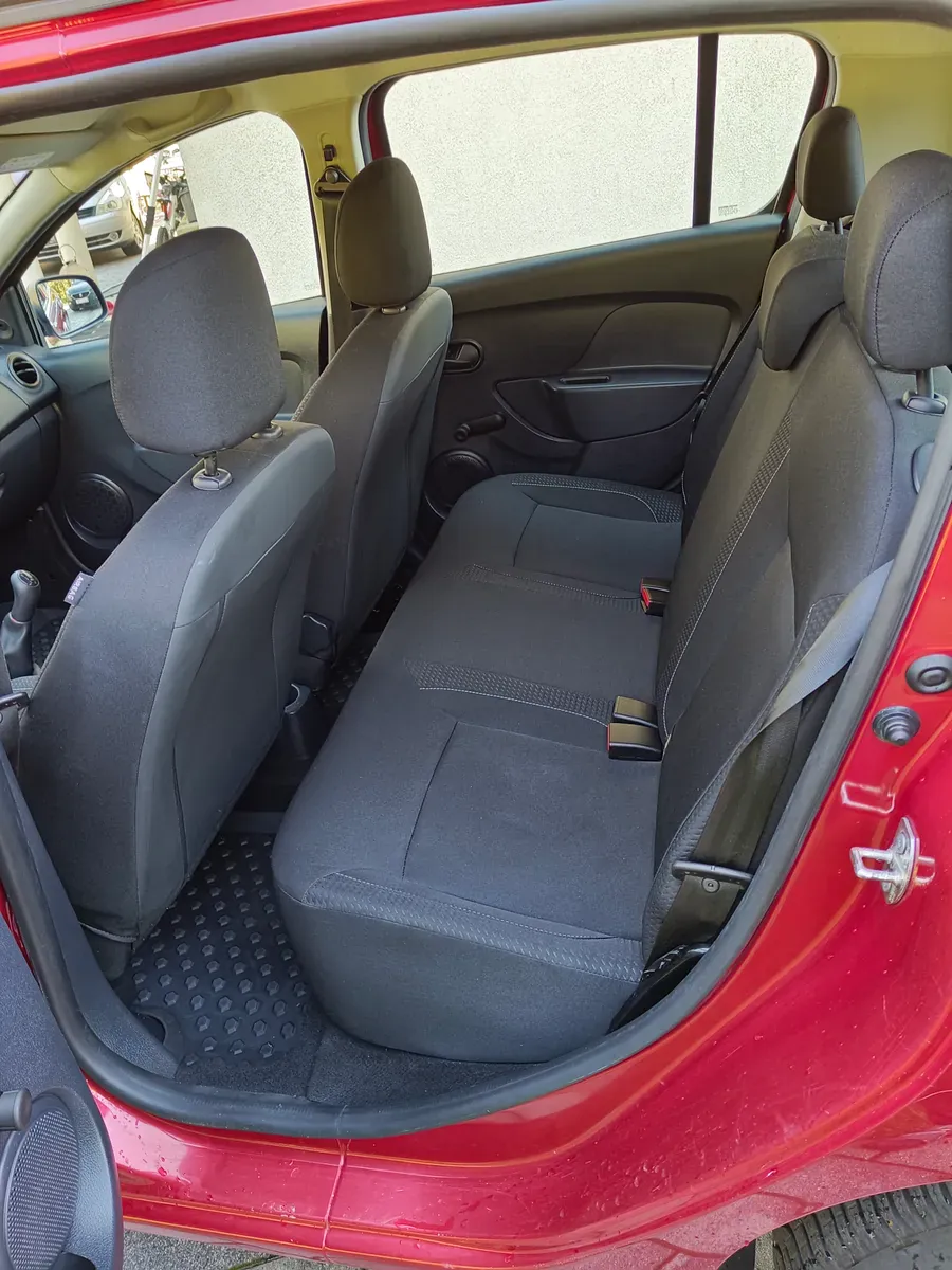 Dacia Sandero 2018 photo 3
