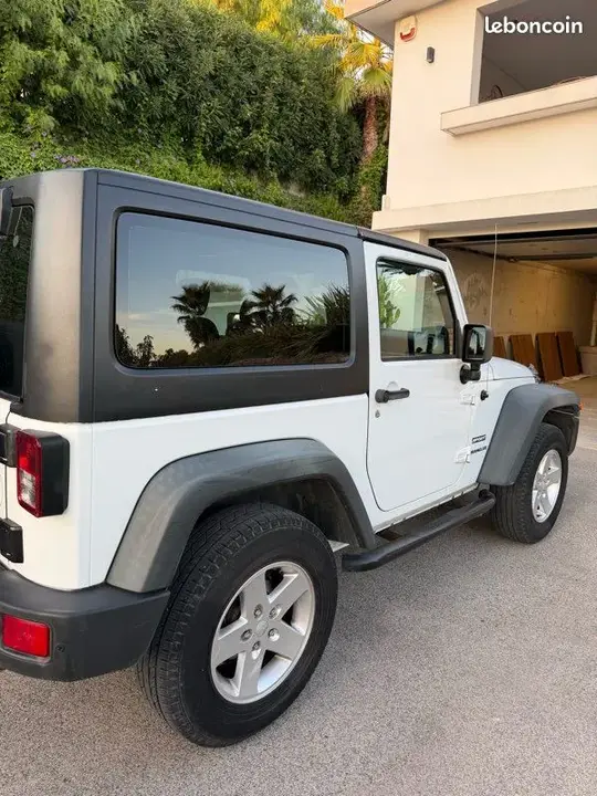 Jeep Wrangler 2012 photo 4
