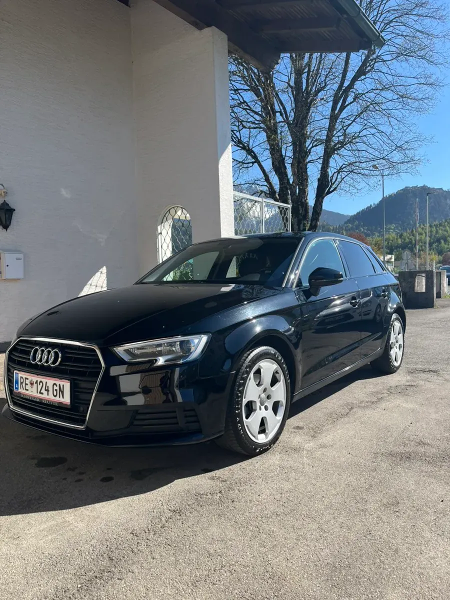 Audi A3 2017 photo 3