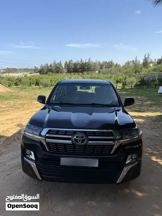 Toyota Land Cruiser 2009 photo 2