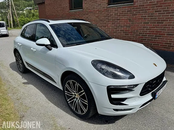 Porsche Macan 2016 photo 5