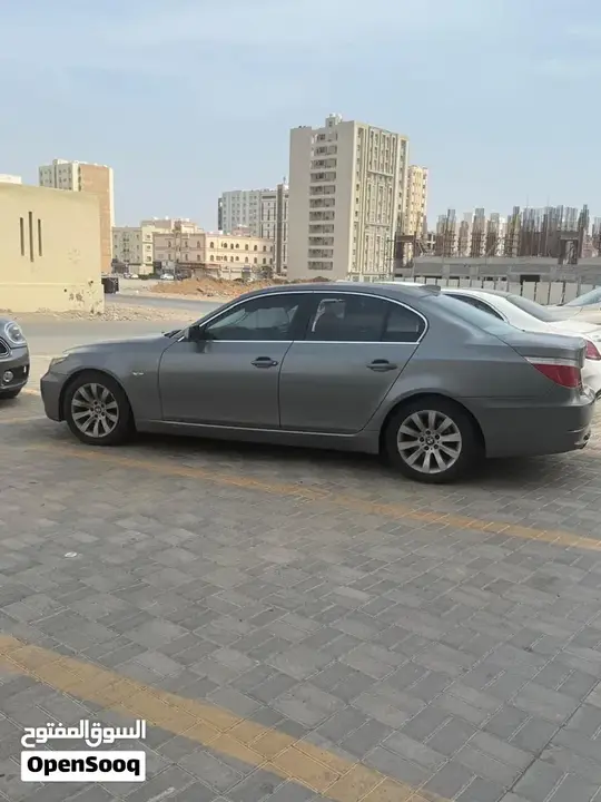 BMW 5 Series 2009 photo 2