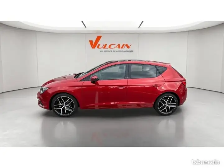 Seat Leon 2019 photo 2