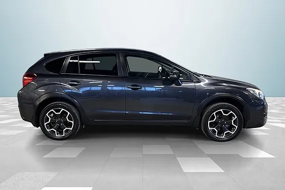 Subaru Xv 2014 photo 2
