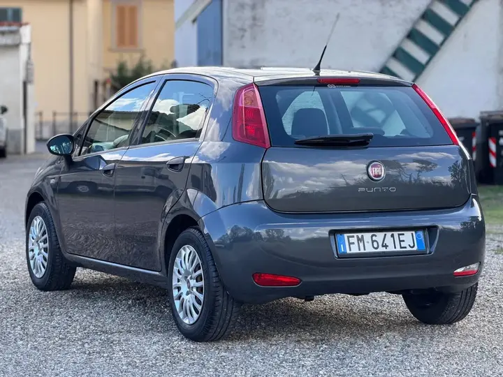 Fiat Punto 2017 photo 3