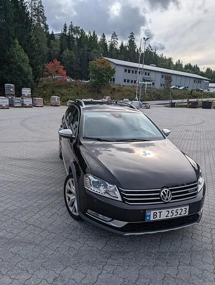 Volkswagen Passat 2015 photo 2