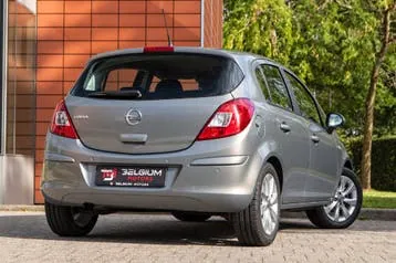 Opel Corsa 2013 photo 2