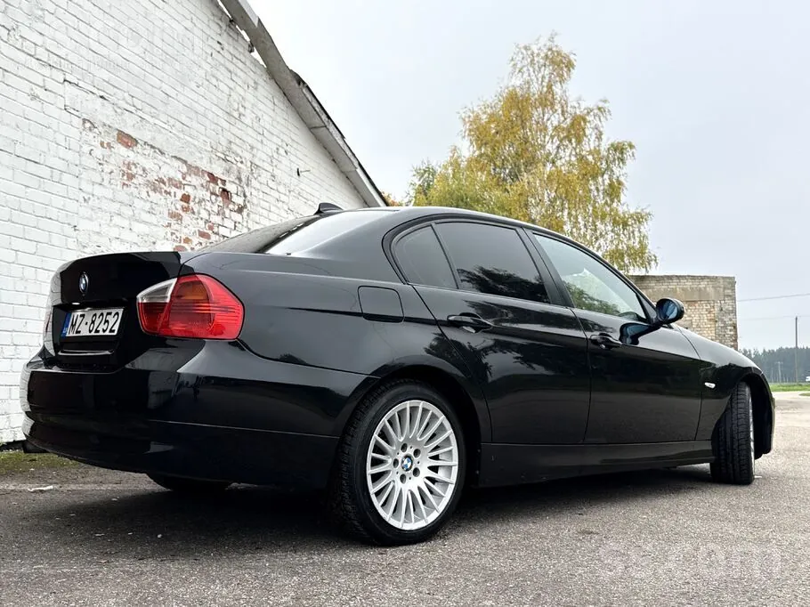 BMW 320 2006 photo 2