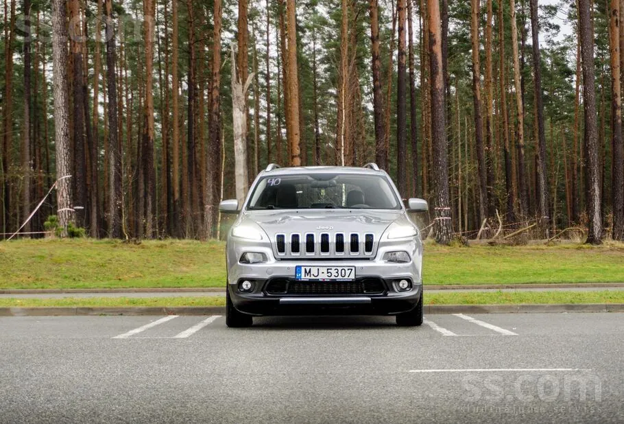 Jeep Cherokee 2016 photo 3