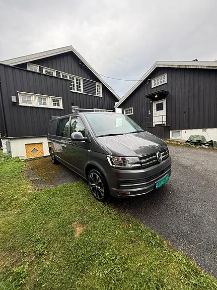 Volkswagen Transporter 2017 photo 3