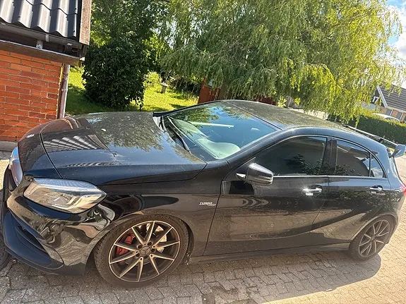 Mercedes-Benz A45