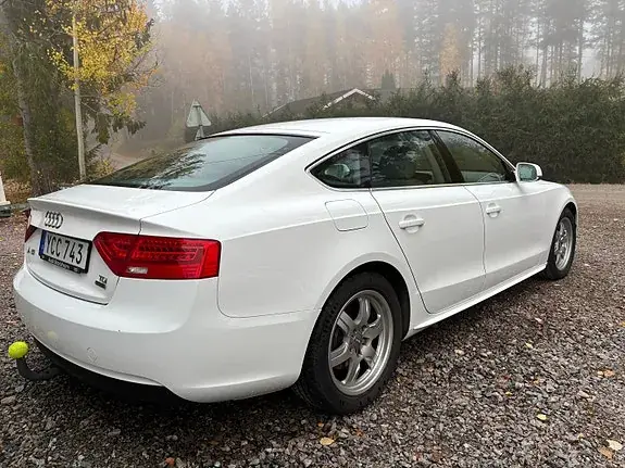 Audi A5 2016 photo 3