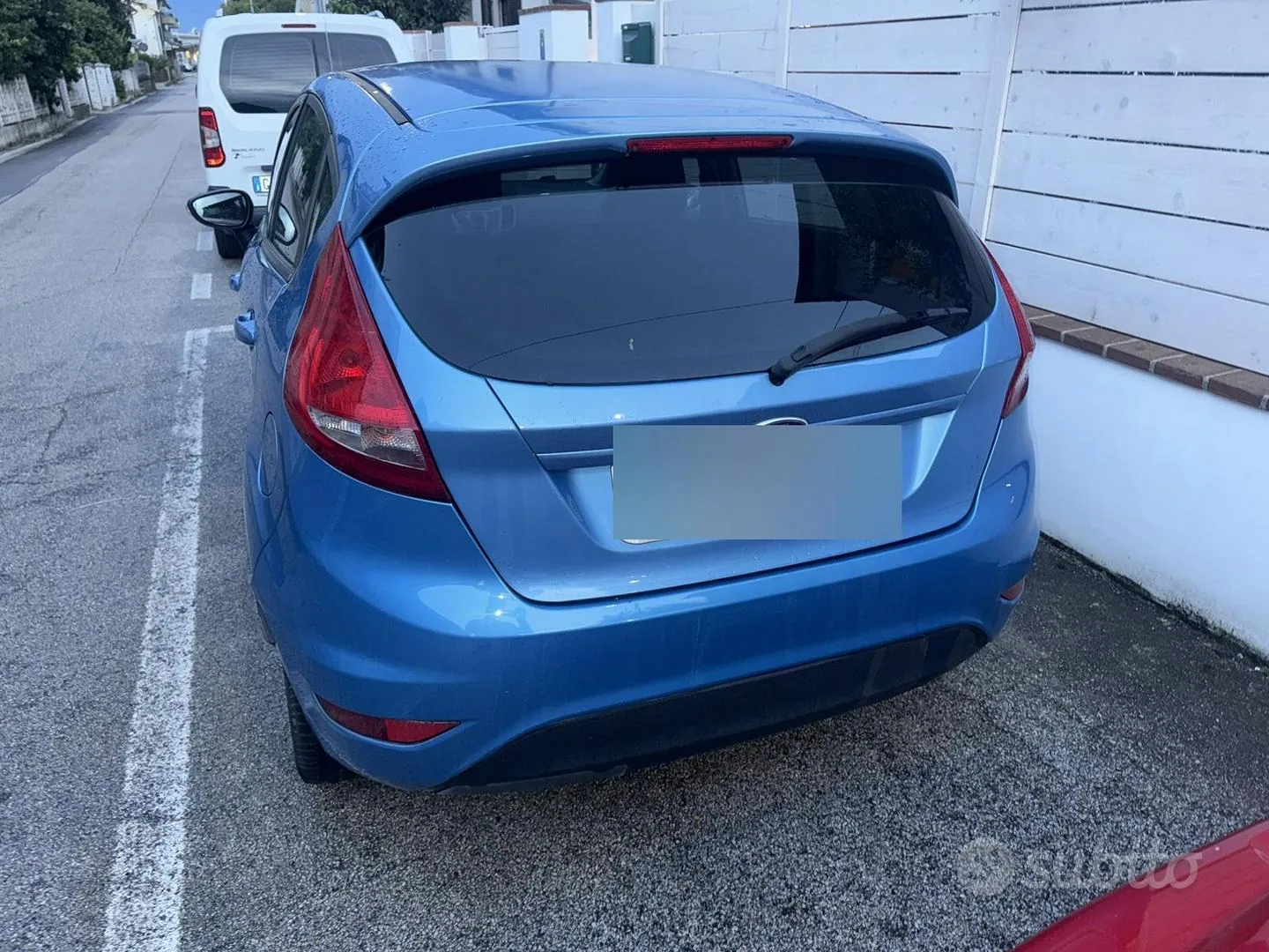 Ford Fiesta 2011 photo 3