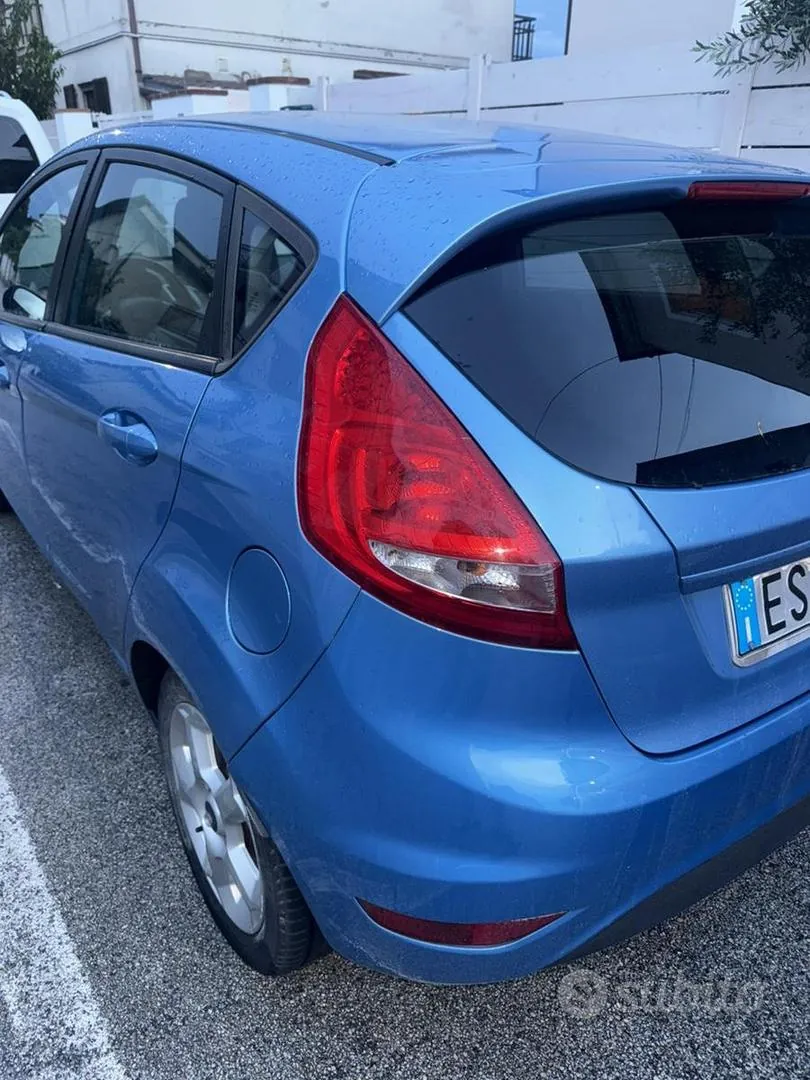 Ford Fiesta 2011 photo 5