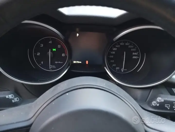 Alfa Romeo Stelvio 2022 photo 4